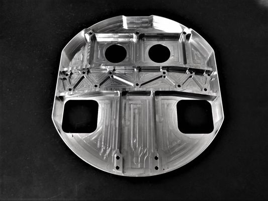 Cinco piezas de aluminio del CNC del acoplamiento de AXIS para la pintura aérea del vehículo del UAV Unmaned