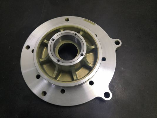 Cubierta posterior del CNC de la máquina de las piezas de ingeniería del motor automotriz de aluminio del servicio