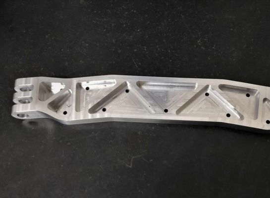 Precisión de las piezas del CNC del suizo del OEM que muele dirigida para la maquinaria del petróleo