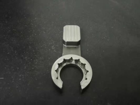 Corrosión anti de la cera de la alta precisión del bastidor de la explotación minera de los componentes perdidos del cortacésped