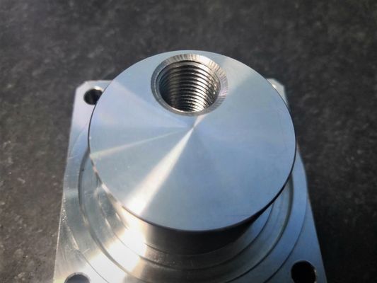 Equipamiento agrícola Ra0.8 AL6061 que anodiza piezas que muelen del CNC