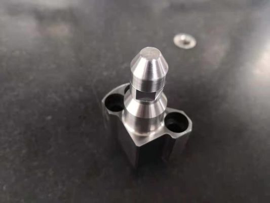 Piezas trabajadas a máquina precisión de la concentricidad 0.005m m del tratamiento térmico HRC60 Ra0.6